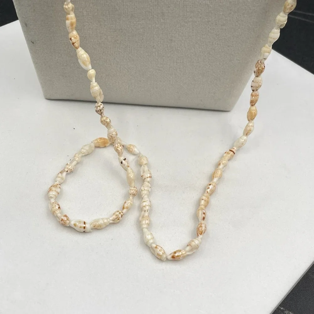 Vintage Long Puka‎ Whelk Shell Necklace Boho Beach Jewelry Natural Cream